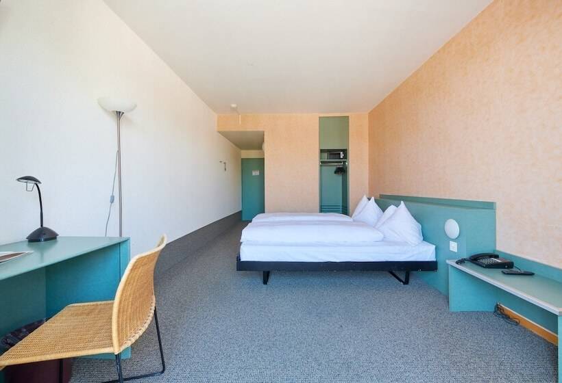 هتل City Am Bahnhof