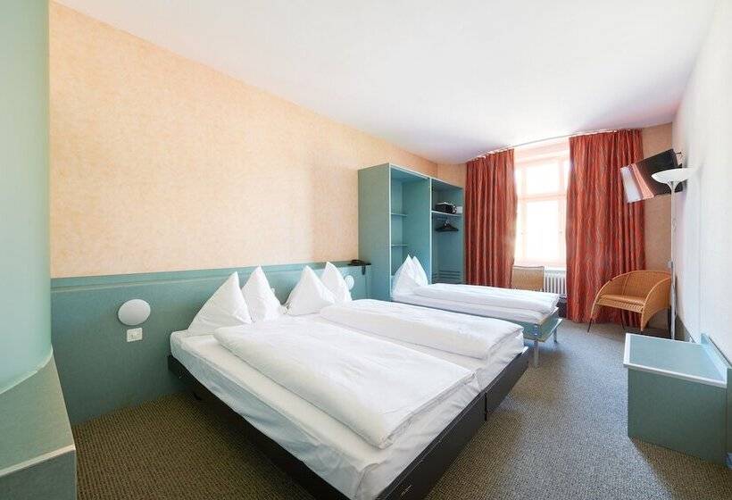 هتل City Am Bahnhof