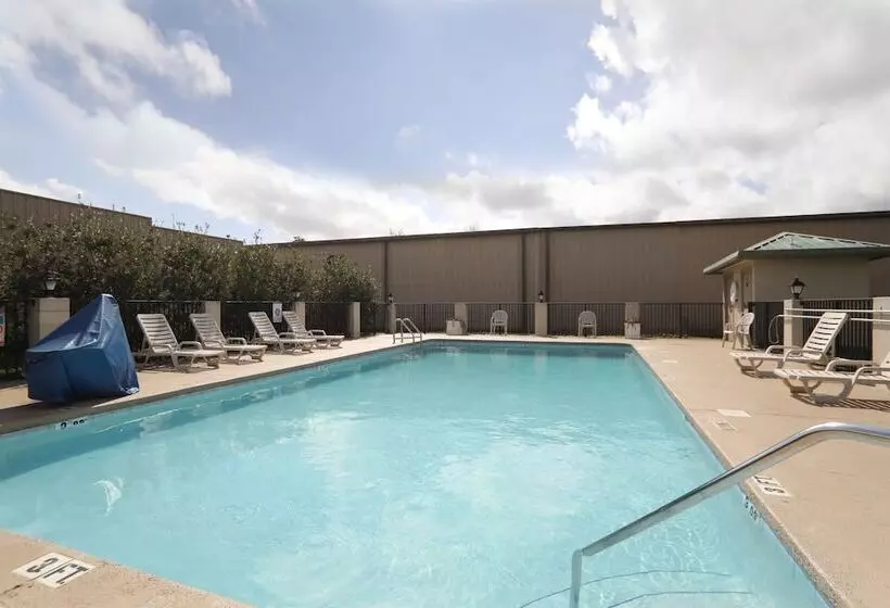 ホテル Days Inn By Wyndham Foley