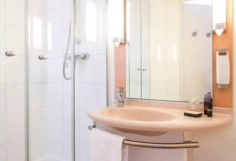 Hotelli Ibis Leuven Centrum