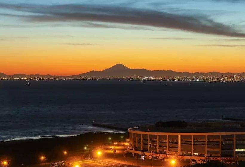 בית מלון כפרי New Otani Makuhari