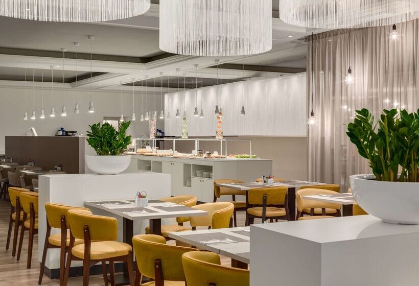 هتل NH Collection Gent