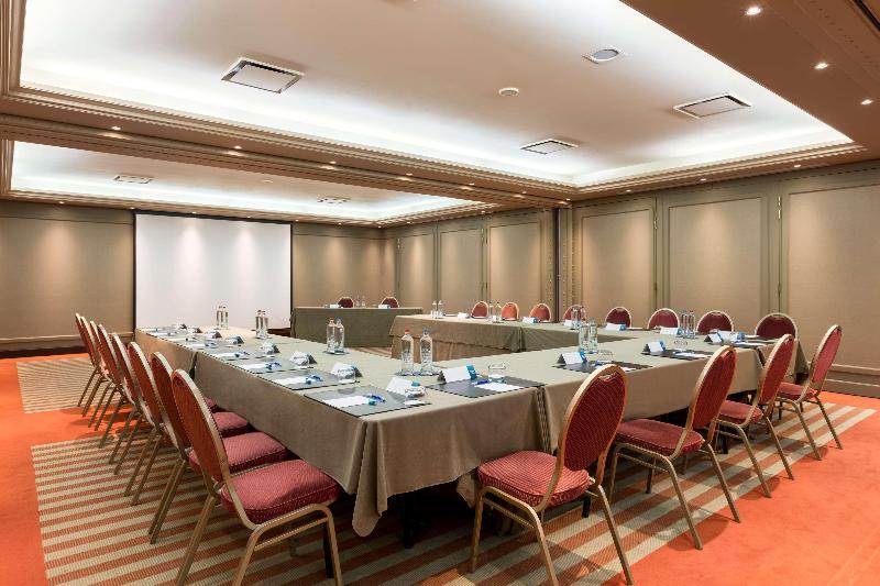 هتل NH Collection Gent