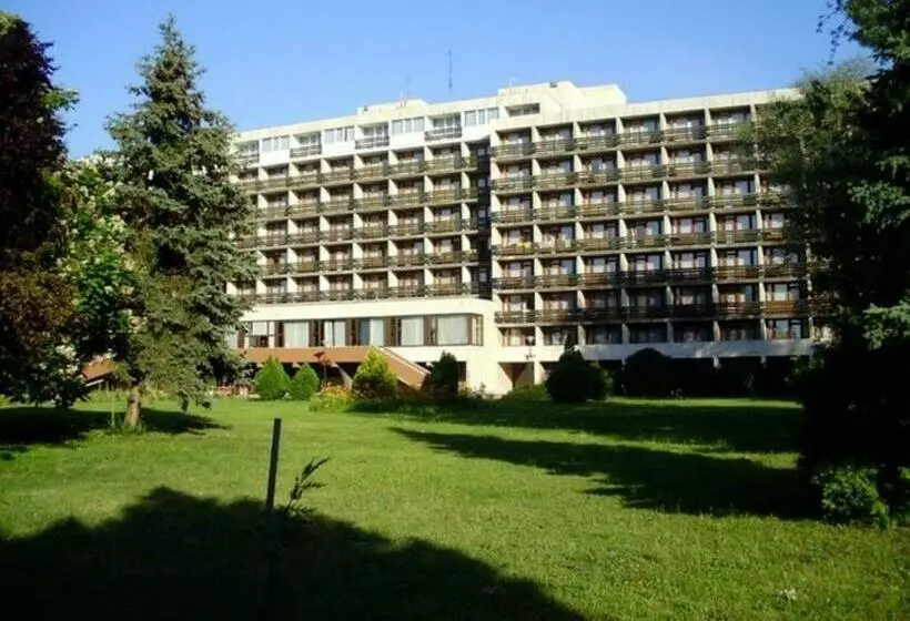 Отель Riviera Park