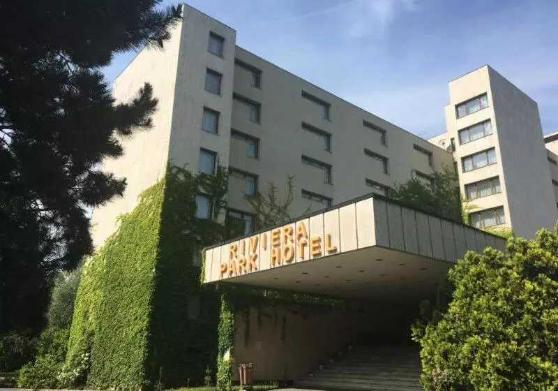 Отель Riviera Park