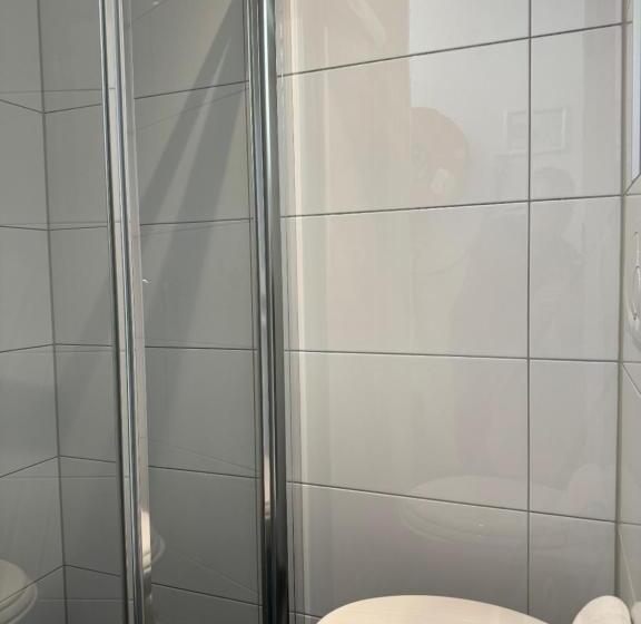 فندق Titus City Centre