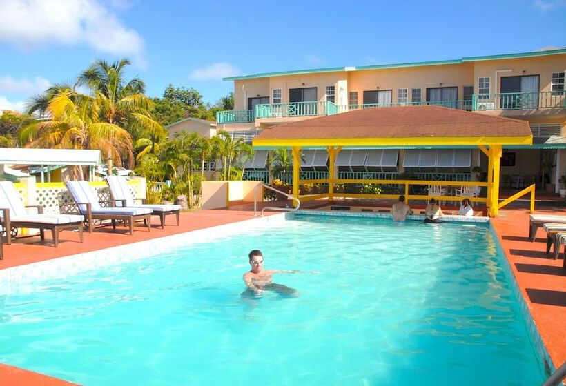 هتل Bird Rock Beach