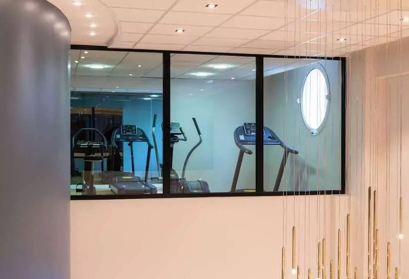 هتل L Amiraute Brest