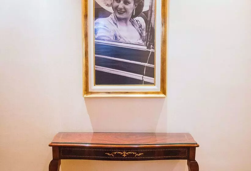 هتل Melia Recoleta Plaza