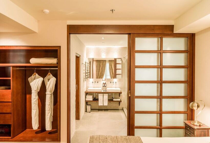 هتل Melia Recoleta Plaza