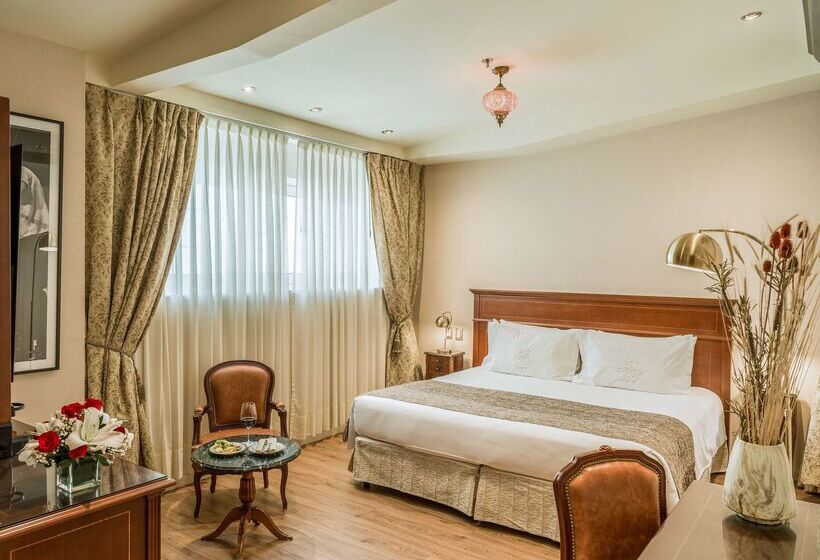 هتل Melia Recoleta Plaza