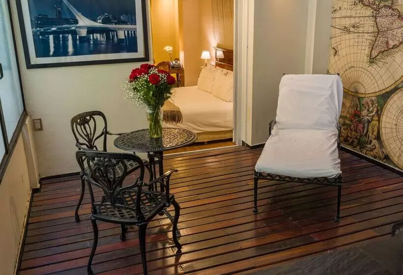 هتل Melia Recoleta Plaza