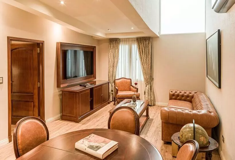 هتل Melia Recoleta Plaza