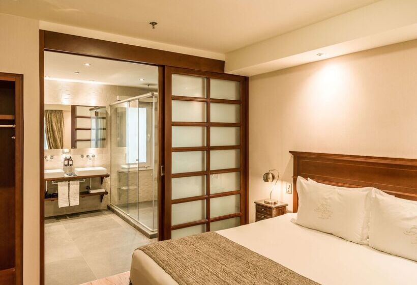 هتل Melia Recoleta Plaza