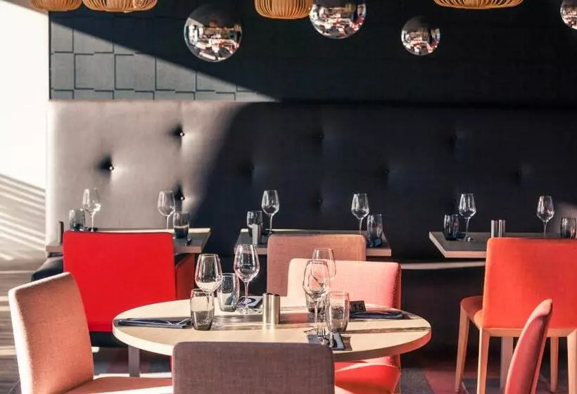 בית מלון כפרי Mercure Marne La Vallee Bussy St Georges