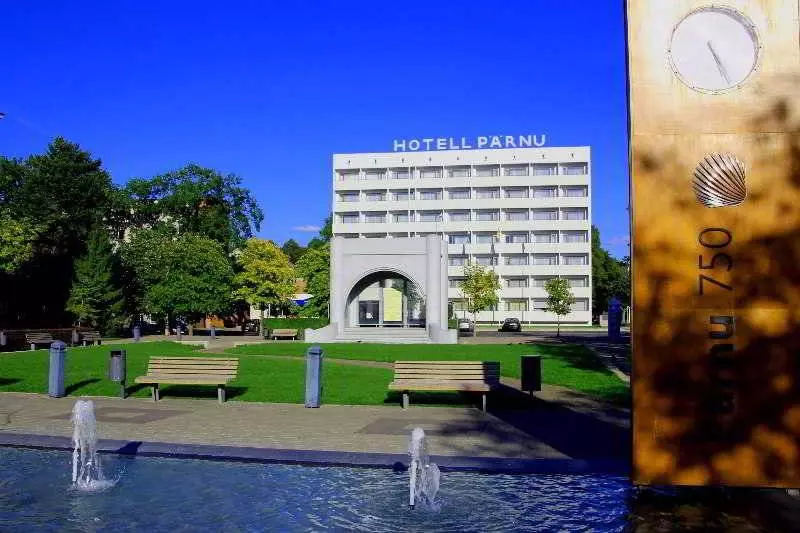 هتل Parnu