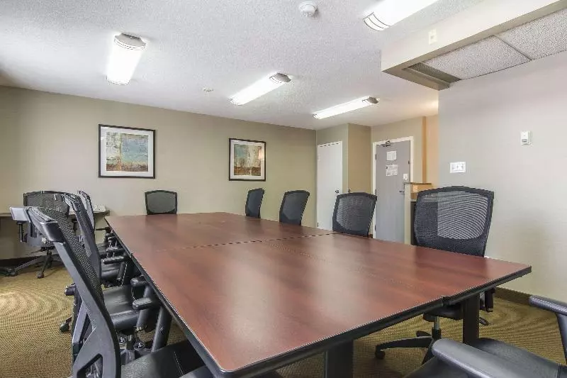 Hotel Residence Inn By Marriott Laval