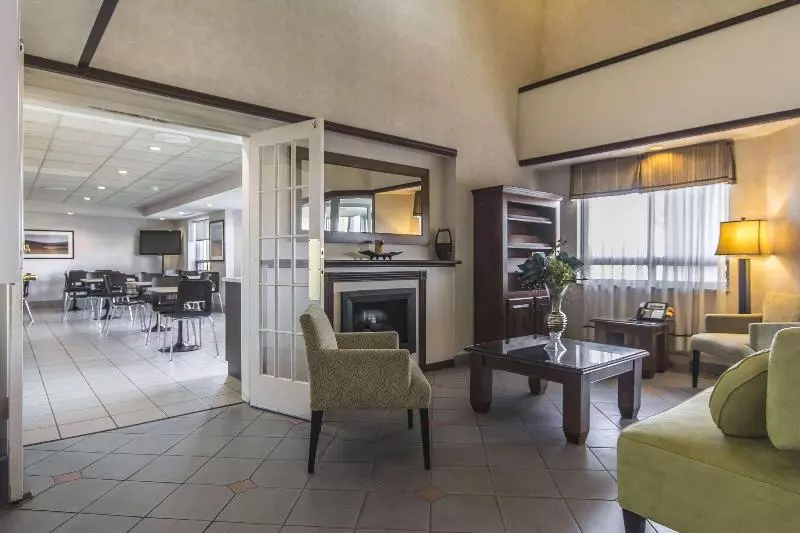 Hotel Residence Inn By Marriott Laval