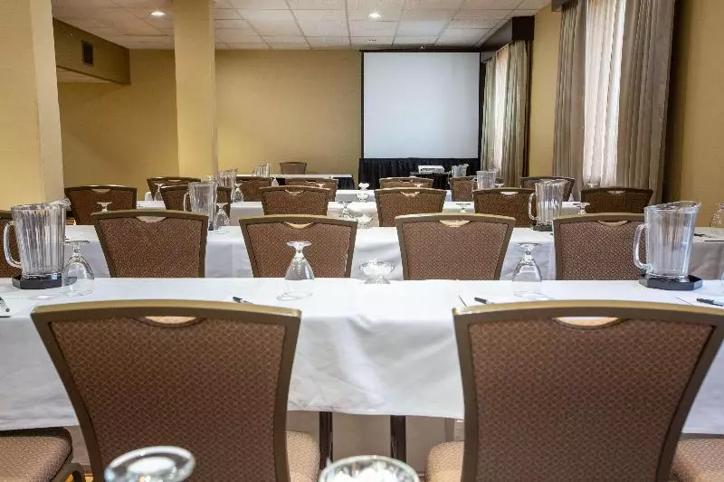 هتل Thousand Hills Resort