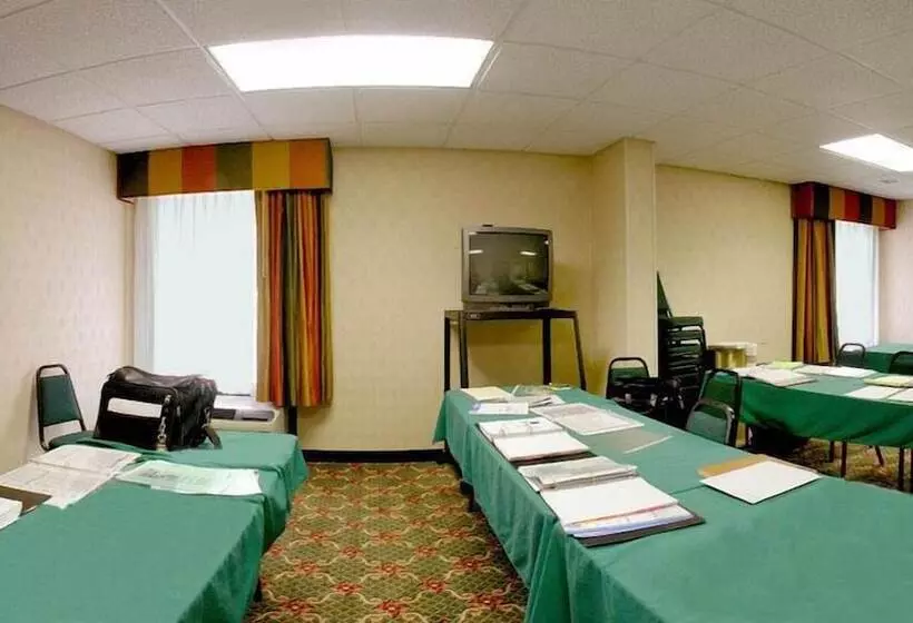 ホテル Hampton Inn Atlantatown Center/kennesaw