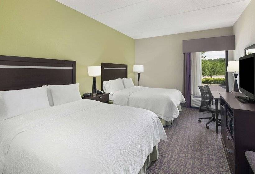 هتل Hampton Inn Atlantatown Center/kennesaw
