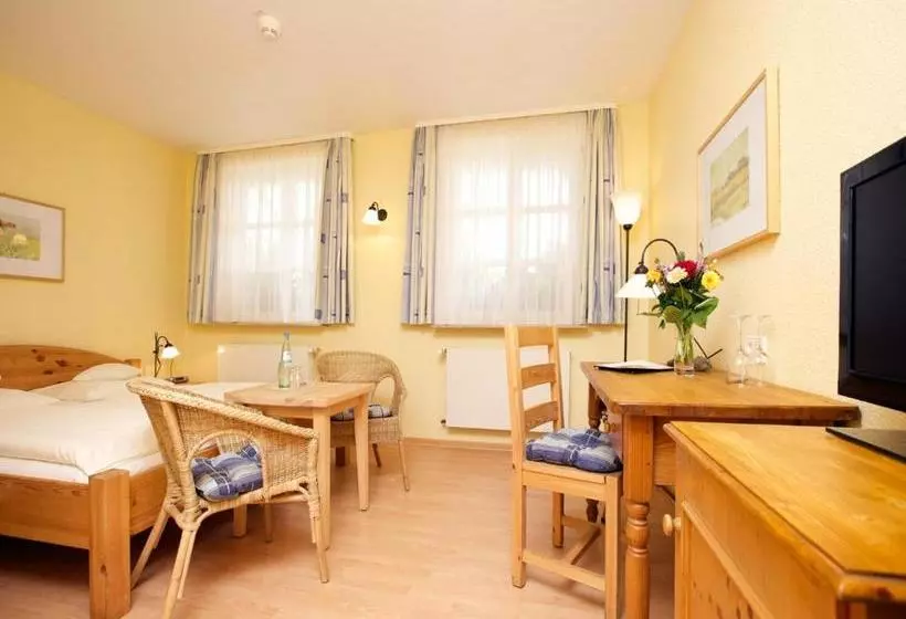 Hotelli Haus Am Meer