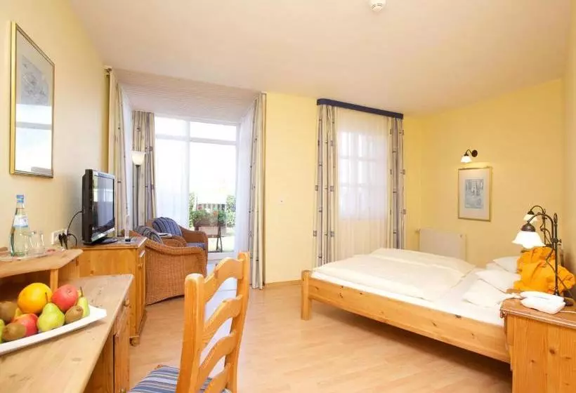 Hotelli Haus Am Meer