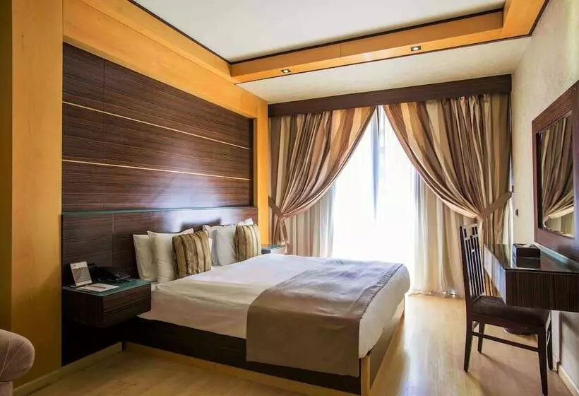 هتل Imperial Suites