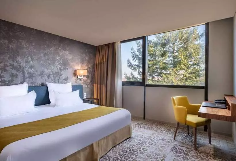 فندق Domaine Du Gouverneur, Hôtel, Restaurant & Golf