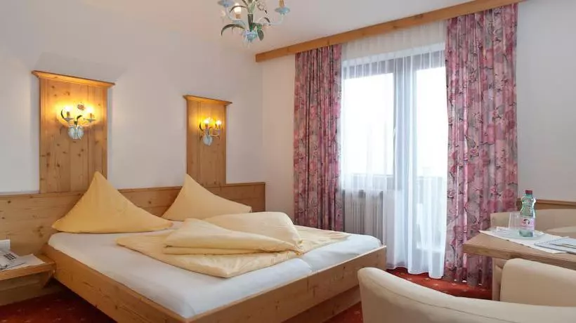 Отель My Mountain Lodge 