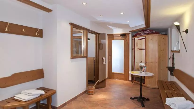 Отель My Mountain Lodge 