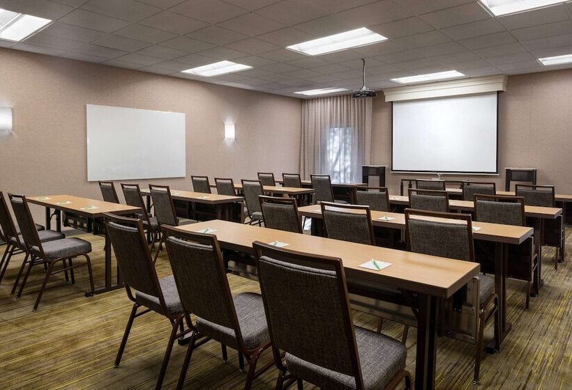 فندق Sonesta Select Camarillo