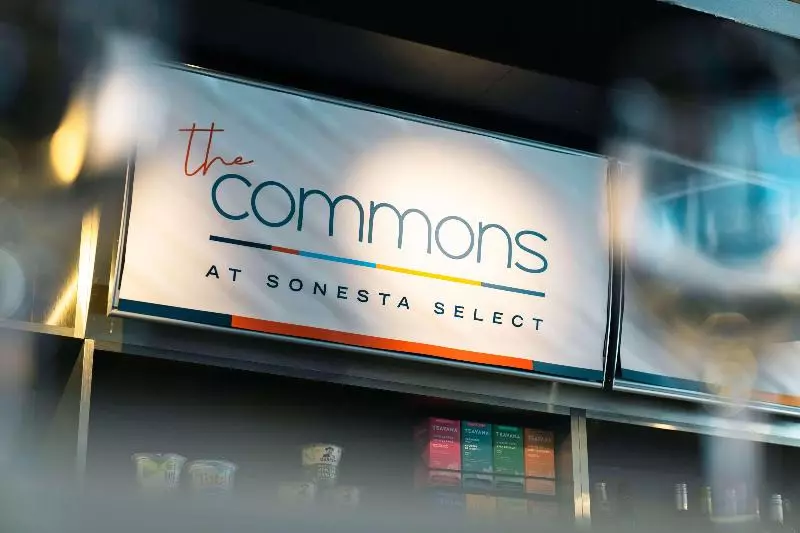 ホテル Sonesta Select Camarillo