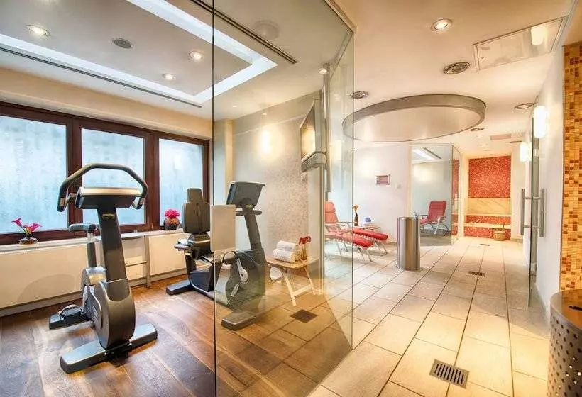 Leonardo Hotel & Residenz Muenchen