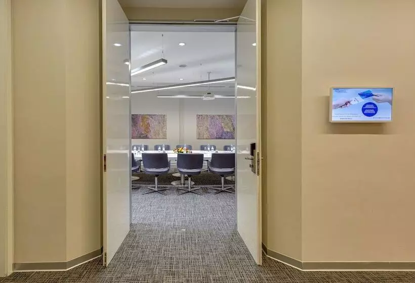 Novotel Moscow Sheremetyevo Airport