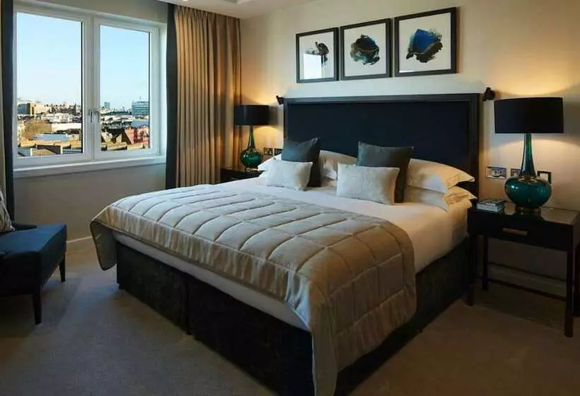 Cheval Gloucester Park At Kensington