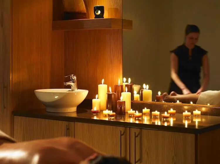 Hollins Hall Hotel, Golf & Country Club