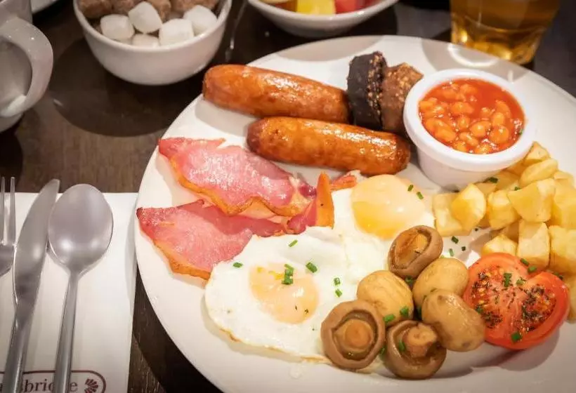 בית מלון כפרי Ballsbridge