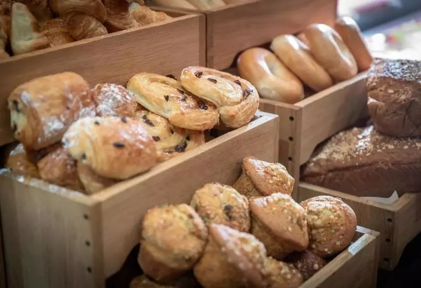 בית מלון כפרי Ballsbridge