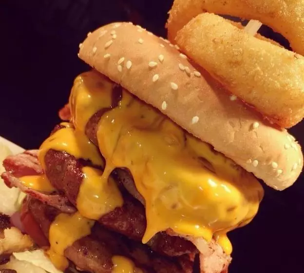 فندق Barn Owl Inn