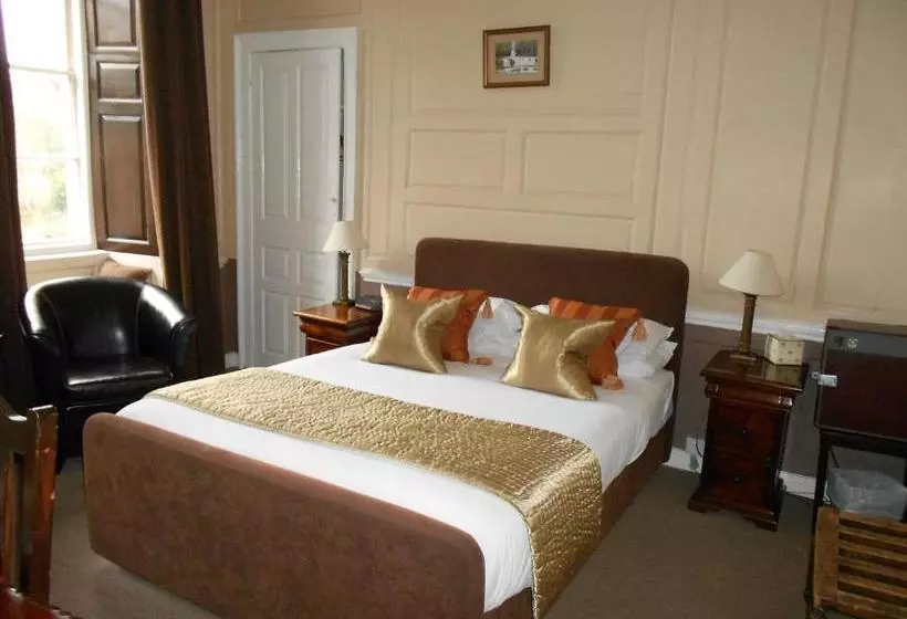 בית מלון כפרי Bowlish House