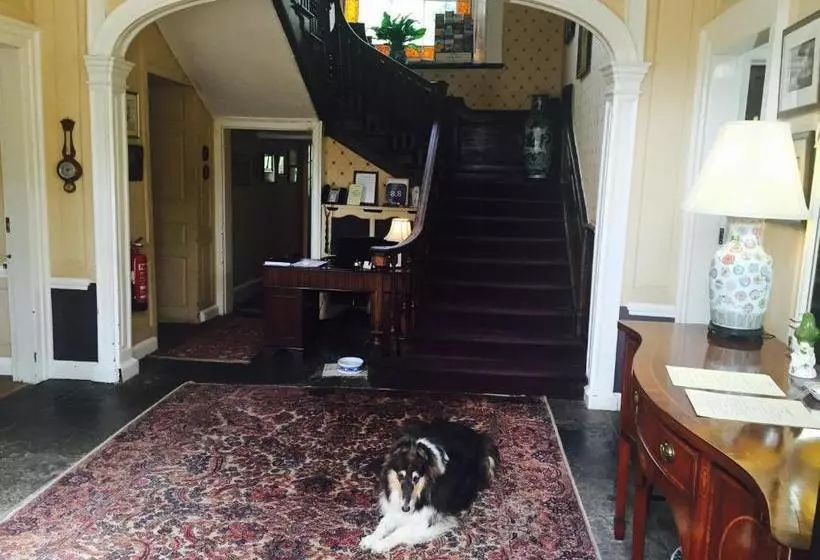 בית מלון כפרי Bowlish House