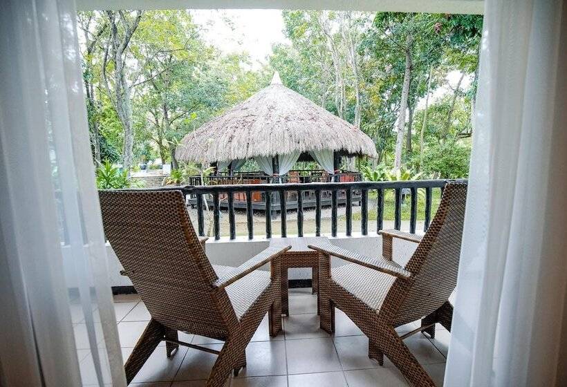 Hotel Cebu White Sands Resort And Spa