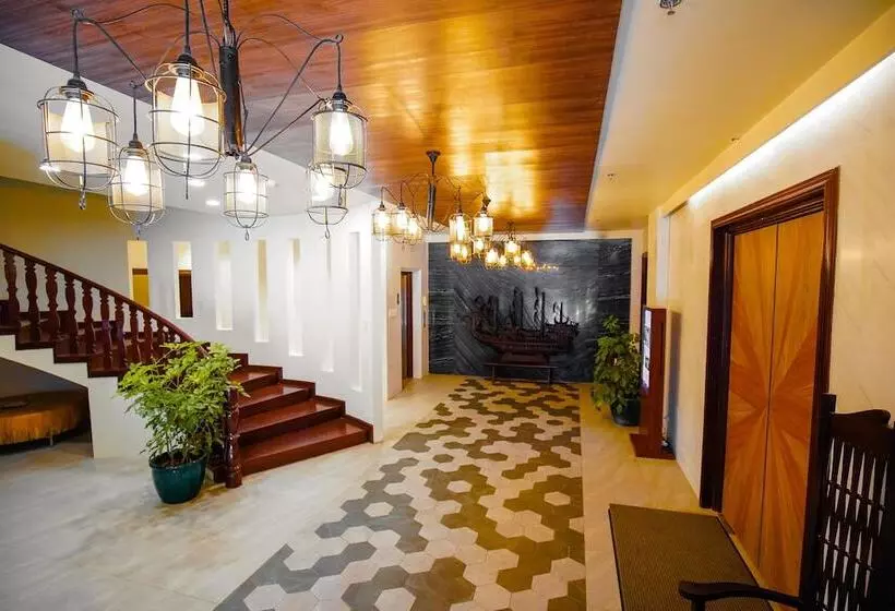 هتل Cebu White Sands Resort And Spa