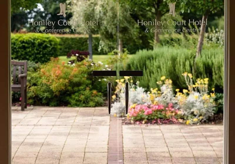 Warwickshire Park Hotel Kenilworth By Belvilla