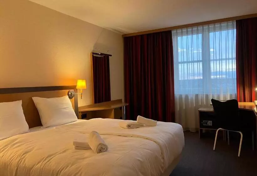 Sleepbeeone Airporthotel Frankfurt Mörfelden