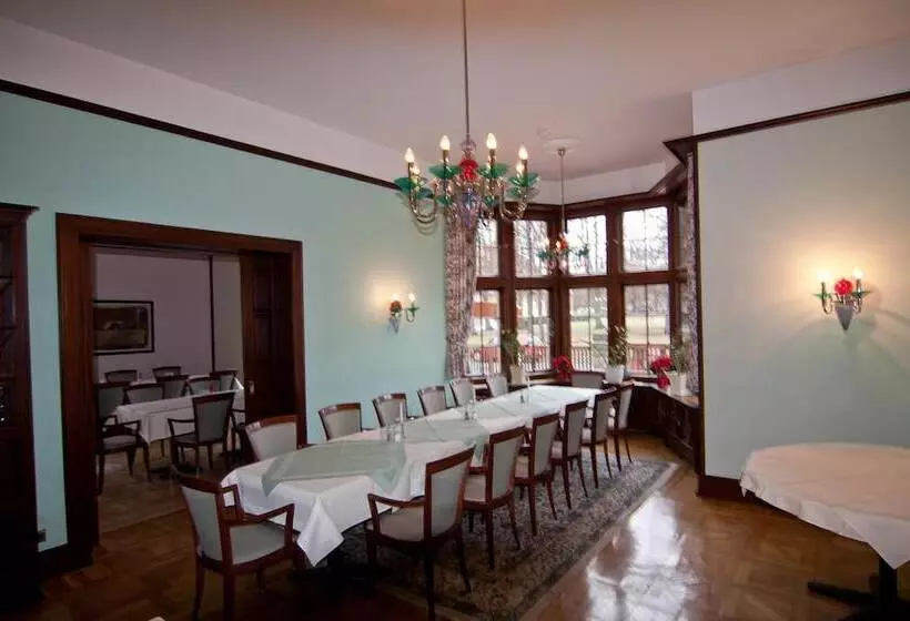 Parkhotel Unter Den Linden
