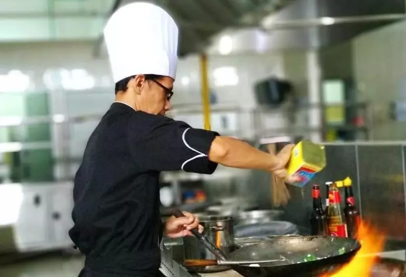 ホテル Prima Cirebon