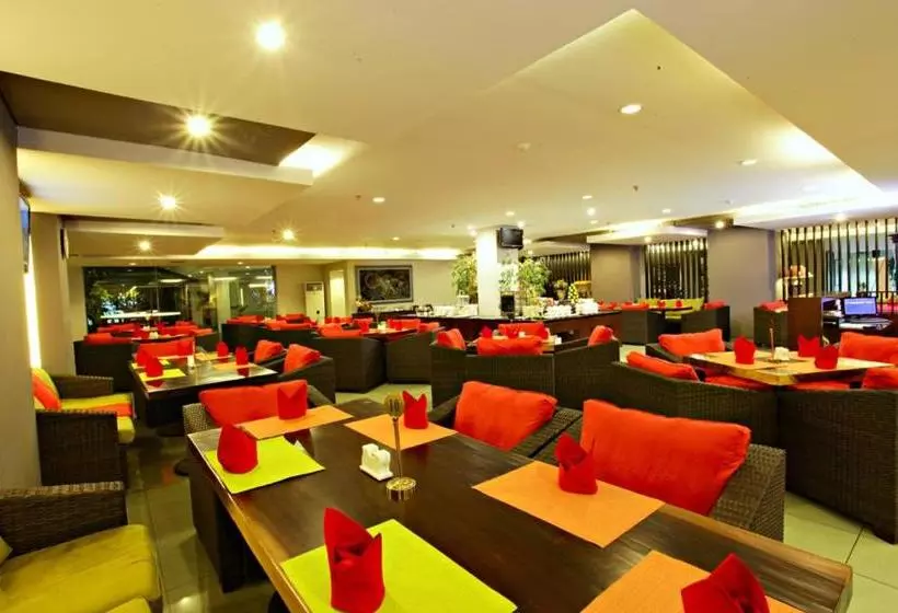 ホテル Prima Cirebon