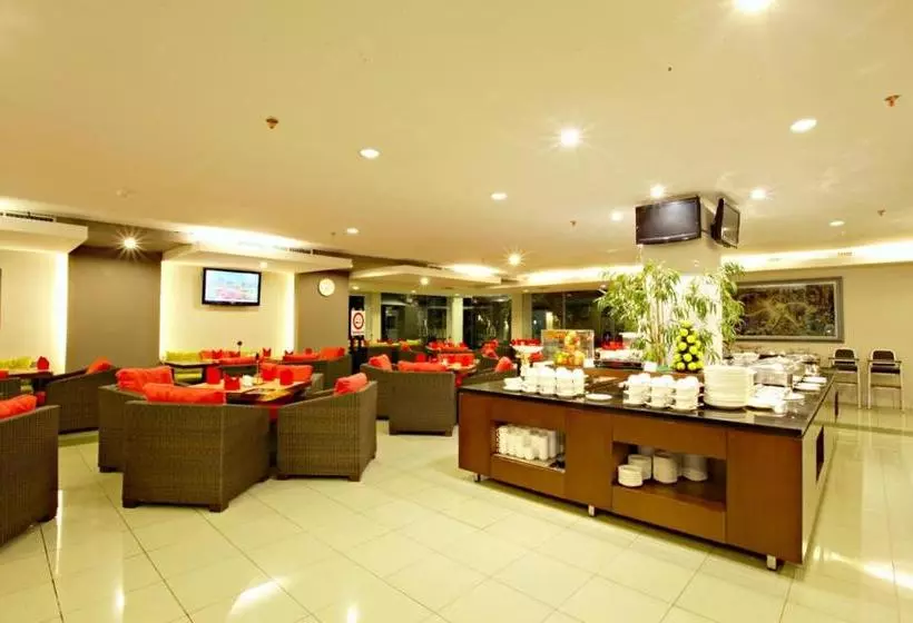 ホテル Prima Cirebon